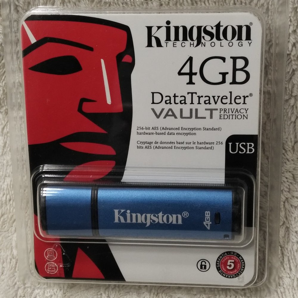 Kingston 4GB Data Traveler AES Encrypted Vault Privacy 2.0 Flash Drive